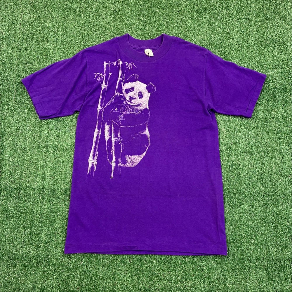 Vintage 90s Nature Panda Graphic T-shirt